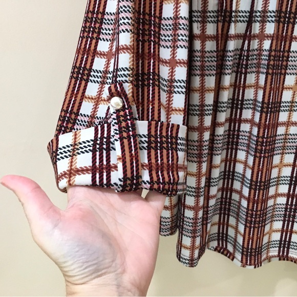 Cocomo Top Womens Plus 2X Jersey Top Brown Plaid Printed Stretch Popover - Picture 6 of 6